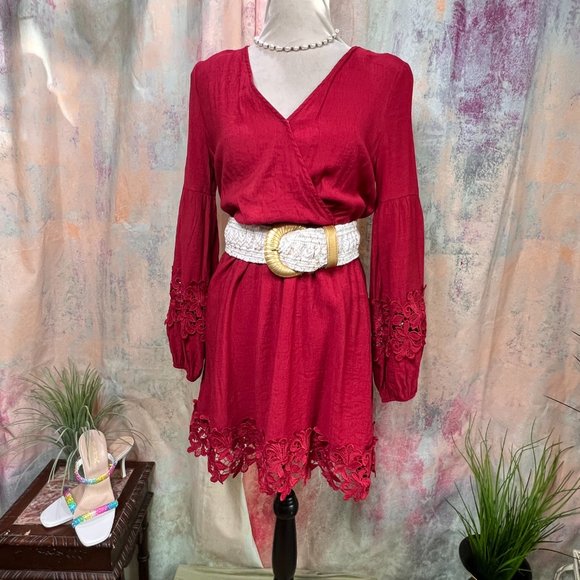 📌Flying Tomato  Dark Fuchsia Dress with Beautiful Lace Details & Wide Belt - Picture 11 of 16